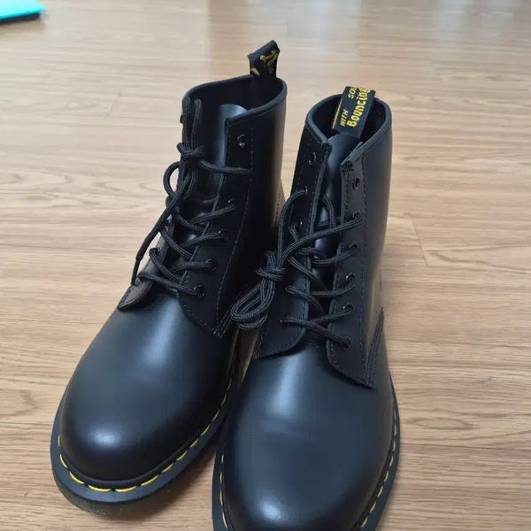 [BUNJANG] Dr. Martens 101YS Boots Size 290 New / 닥터마틴 101YS 290사이즈 새상품