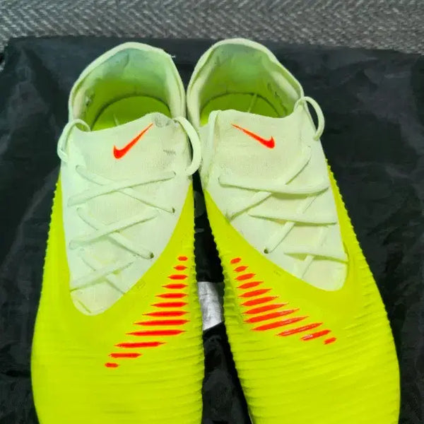 [BUNJANG] Nike Phantom GX Elite AG Football Boots Size 295 / 나이키 팬텀 6 로우 프로 Ag 295사이즈