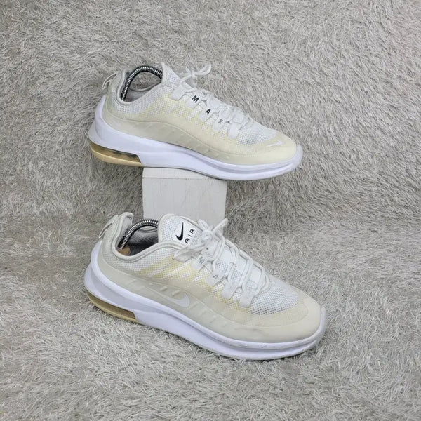 [BUNJANG] Nike Air Max Axis Sneakers / 구제짱짱맨 230 나이키 에어맥스 엑시스 스니커즈