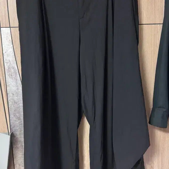 [BUNJANG] Songzio 25SS Morris Wide Pants / 송지오 25ss 모리스 와이드 팬츠 82