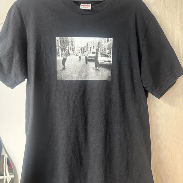 [BUNJANG] Supreme Graphic Print T-Shirt Black / 슈프림 반팔티 판매합니다.
