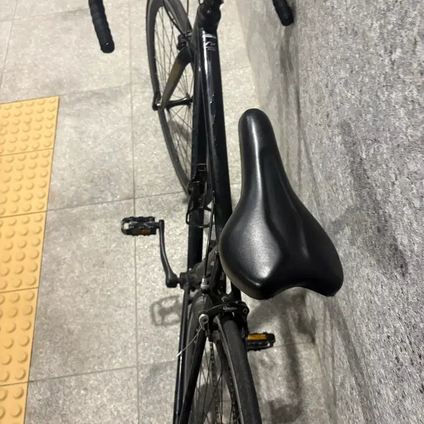 [BUNJANG] Appalanchia 700cc Road Bicycle (Size M) / 아팔란치아 700cc 로드자전거