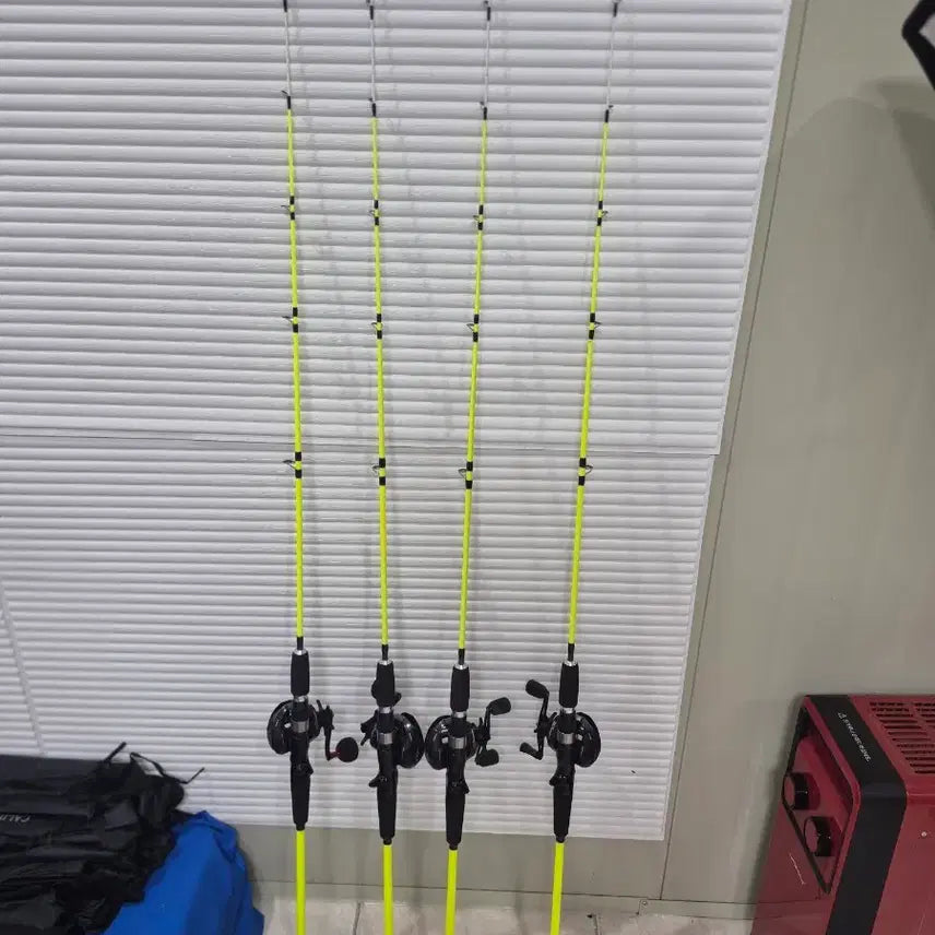 [BUNJANG] Escape "Beast" Baitcasting Reel & "Curliven" Rod Set / 이스케이프 쭈갑 문어 참돔 로드와 비스트 베이트릴 세트 반값 행사가 총 300대 한정