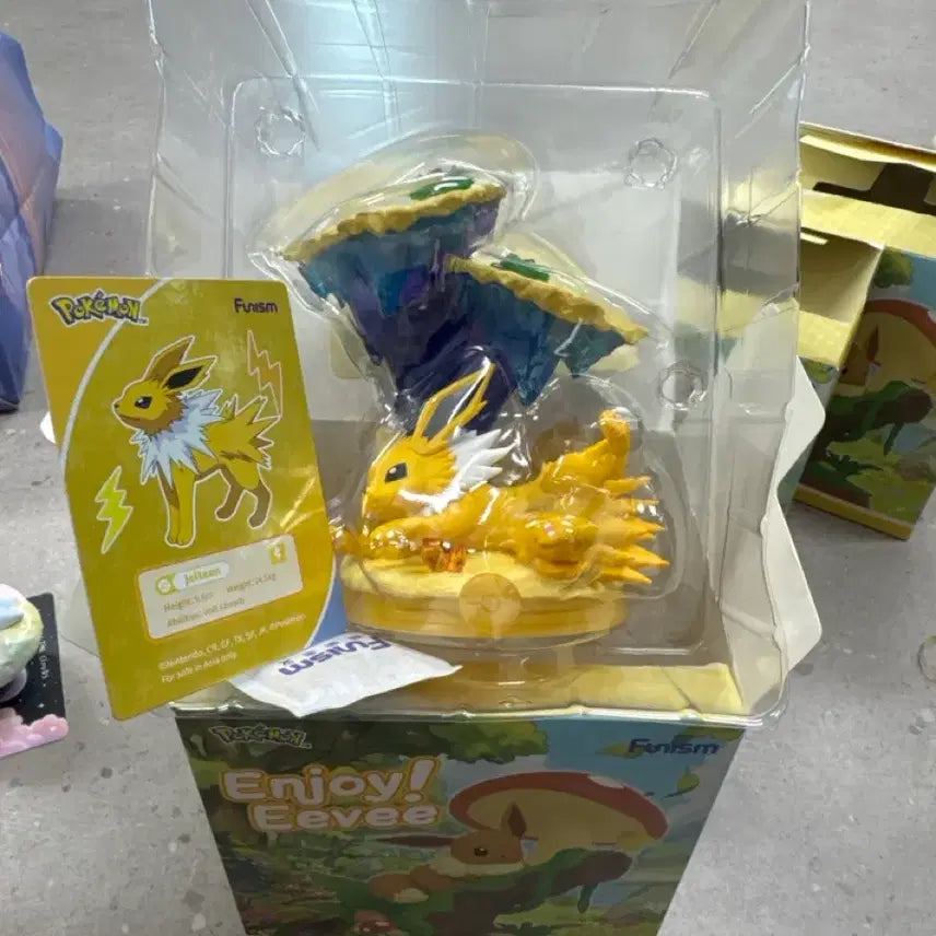 [BUNJANG] Jolteon Figure / Enjoy eevee 피규어 [쥬피썬더]