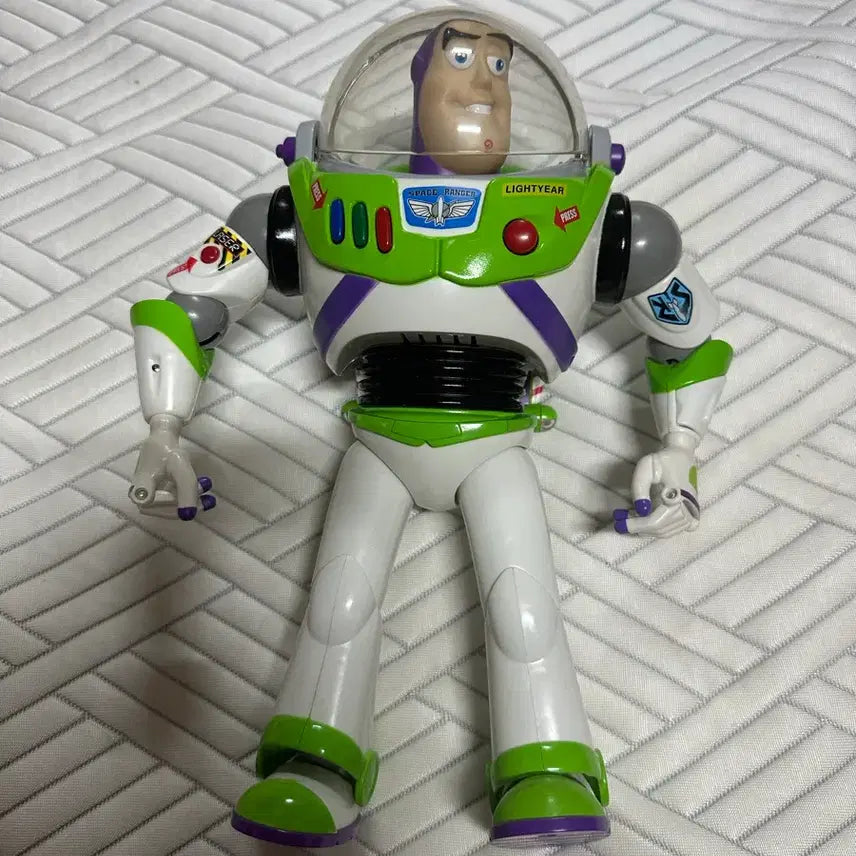 [BUNJANG] Disney Pixar Toy Story Buzz Lightyear Figure / 토이스토리 버즈 라이트이어 피규어