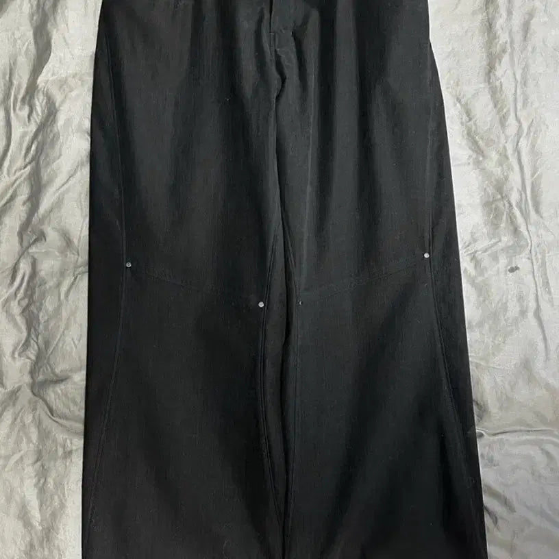 [BUNJANG] Gonak Rivet Pants Black / 고낙 리벳 팬츠  2사