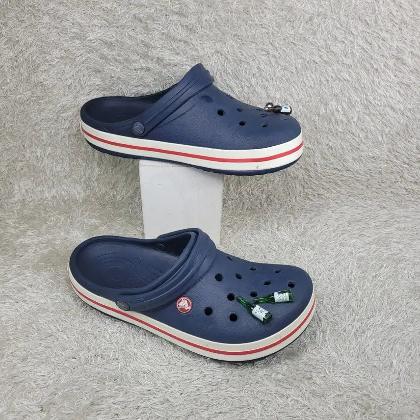 [BUNJANG] Crocs M7/260 Clog Sandals Slippers / 구제짱짱맨 M7/260 크록스 클로그 샌들 슬리퍼