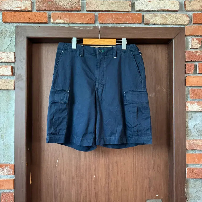 [BUNJANG] Tommy Hilfiger Cargo Shorts Navy W33 / 타미힐피거 카고 반바지 33