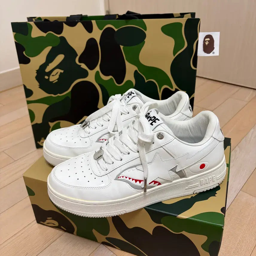 [BUNJANG] BAPE Star Shark White Sneakers / 베이프 스타 샤크 화이트