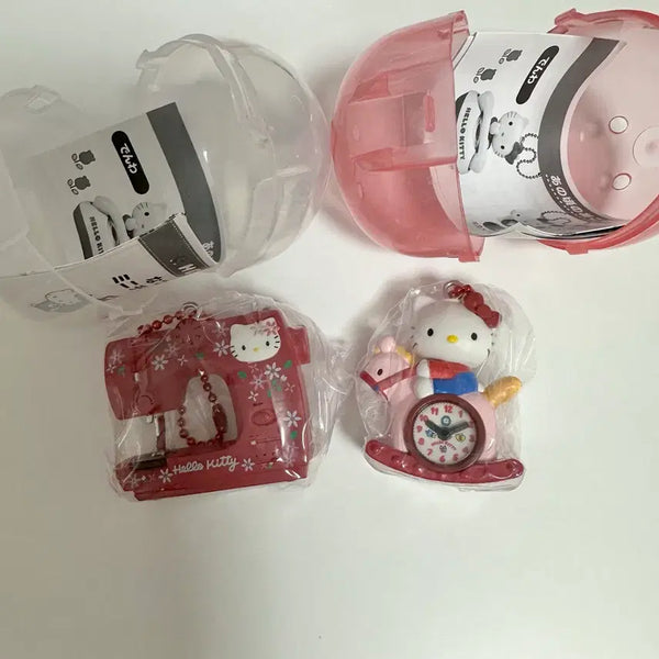 [BUNJANG] Sanrio Hello Kitty 50th Anniversary Edition 2 Carousel Horse Keychain Gacha (Sealed) / (미개봉) 산리오 헬로키티 50주년 2탄 목마시계 키링 가챠