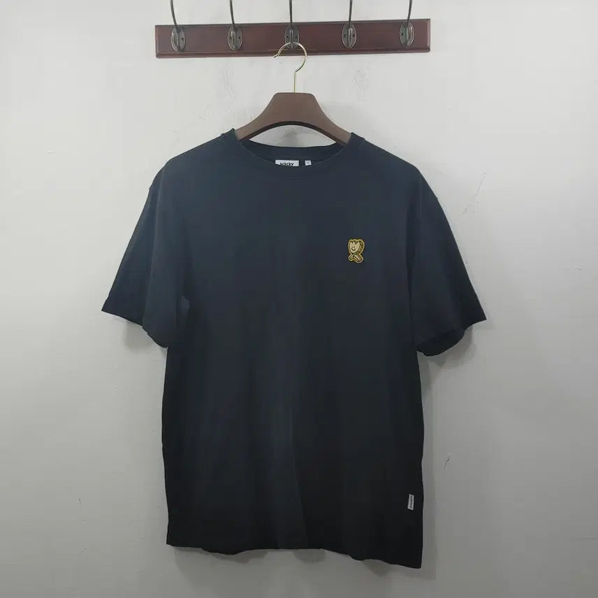 [BUNJANG] Wackywilli Men's Black Logo Patch Short Sleeve T-Shirt / L(100) 와키윌리 남성 블랙 로고 패치 반팔 티셔츠