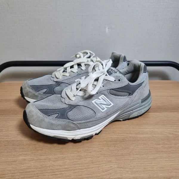 [BUNJANG] New Balance 993 Sneakers Grey 280 / 뉴발란스 993 스니커즈 그레이 280