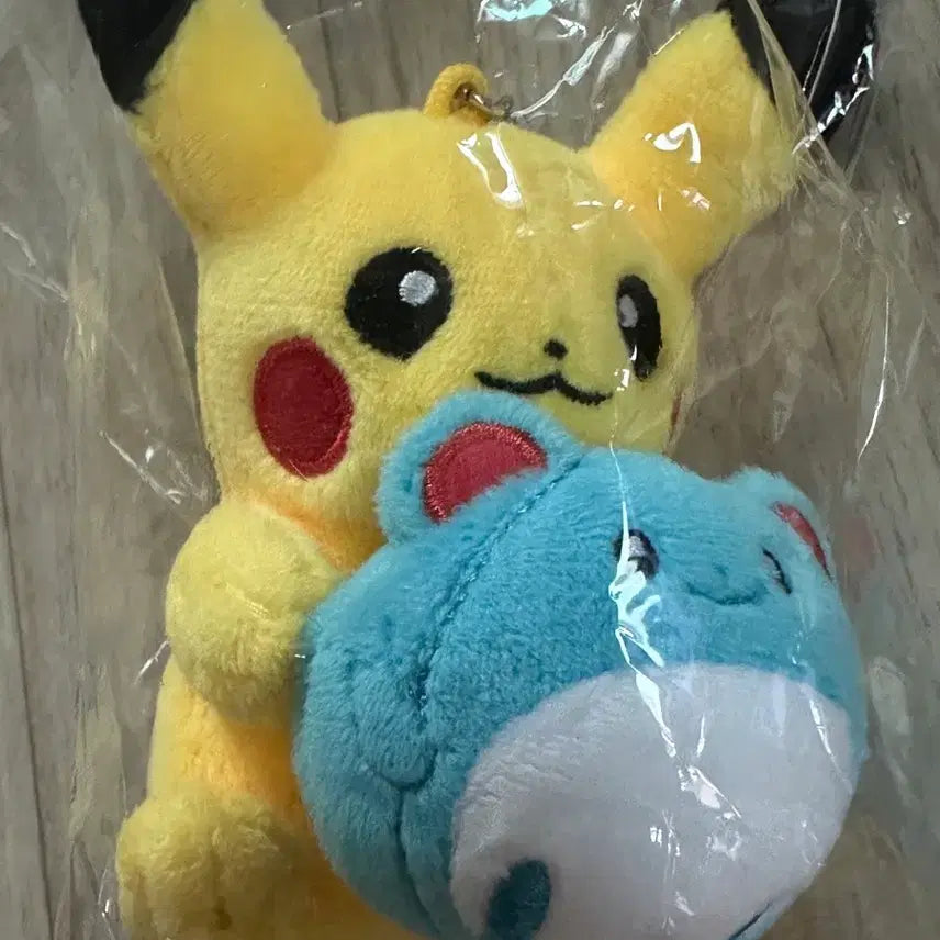 [BUNJANG] Pokemon Pikachu & Marill Keyring Plush Set / 올리브영 피카츄 마릴 키링 인형 새상품