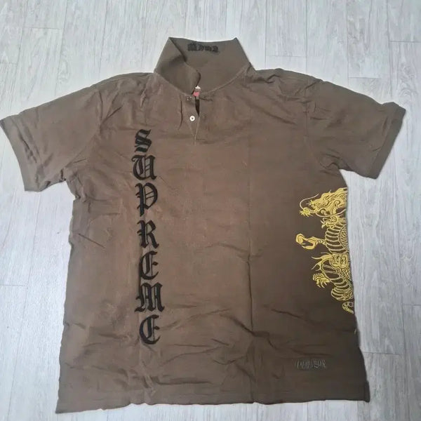 [BUNJANG] Supreme Dragon Short Sleeve Polo Shirt Brown / xl)슈프림 드래곤 반팔 카라티 브라운