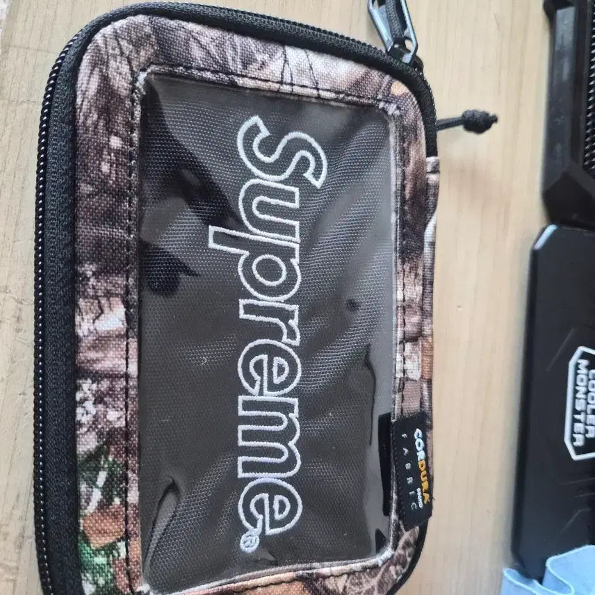 [BUNJANG] Supreme Camo Pouch / 슈프림 카모 파우치