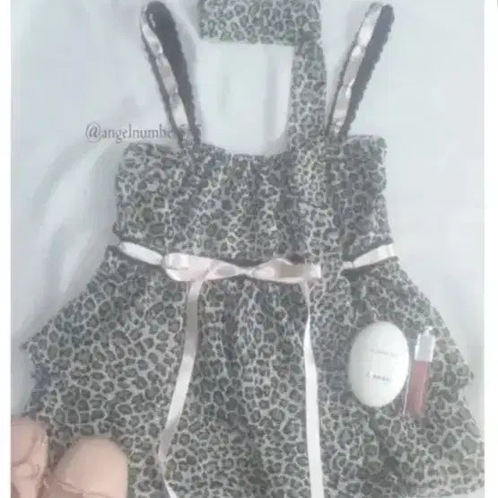[BUNJANG] Angel Number 555 Nostalgia Leopard Top / 엔젤넘버555 angelnumber555 노스텔지어 레오파드 탑