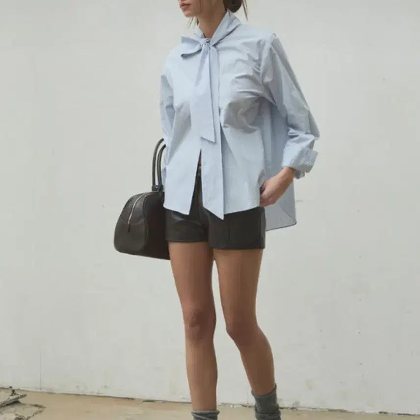 [BUNJANG] Sigrate Women's Striped Tie Blouse / [시그레이트]여성 스트라이프 타이 블라우스