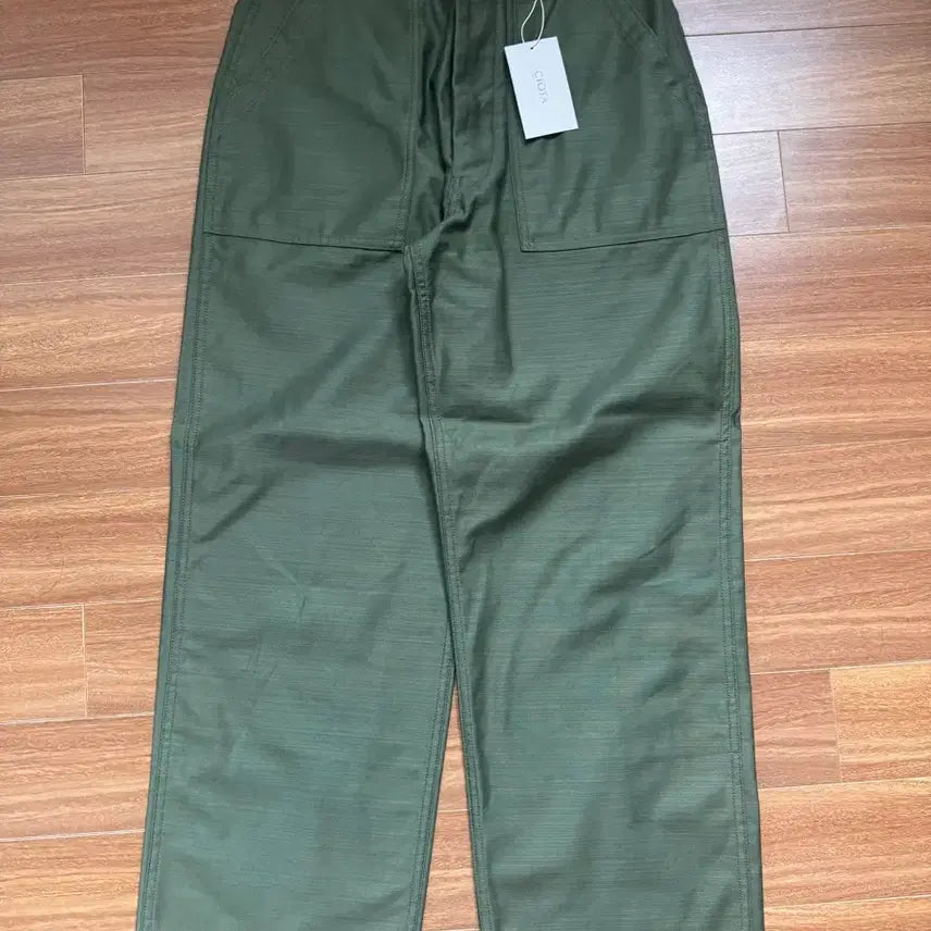 [BUNJANG] Shiota Baker Pants Olive Wide Straight Fit / 시오타 베이커팬츠 올리브 와이드 스트레이트핏