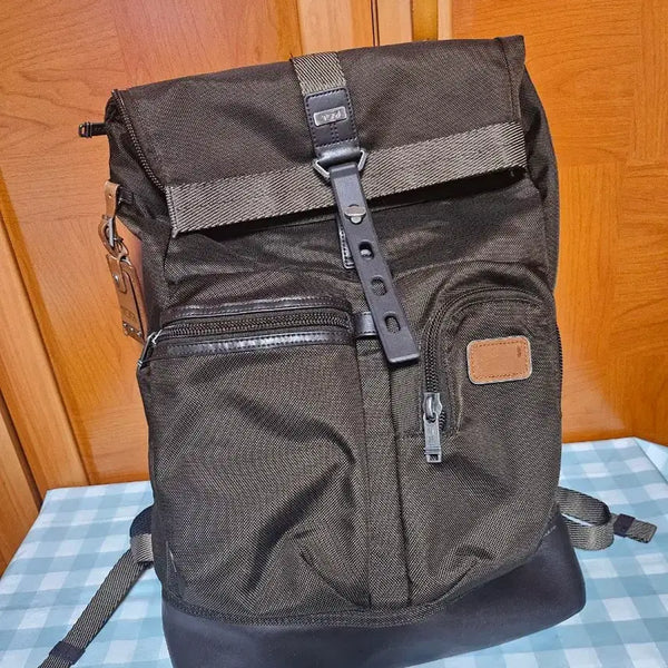 [BUNJANG] Tumi Roll-Top Backpack Brown / 투미 롤형 백팩 브라운