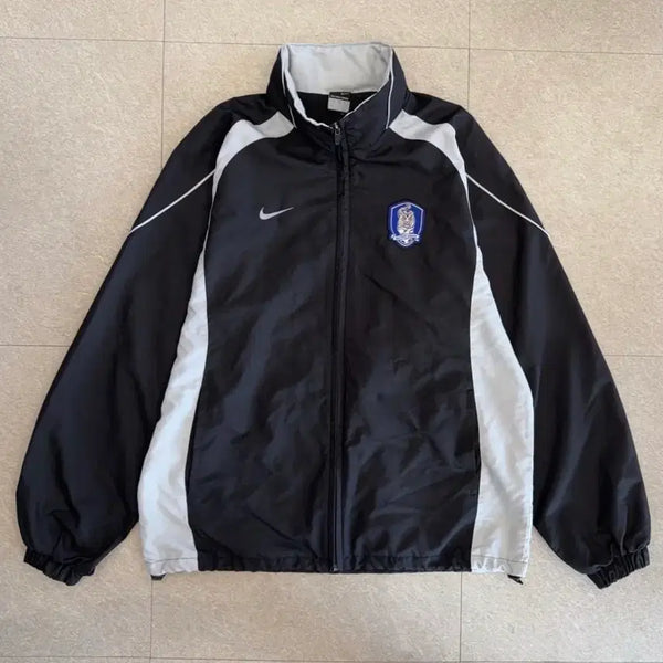 [BUNJANG] 2002 Korean National Team Windbreaker XL / 2002 국대 바람막이