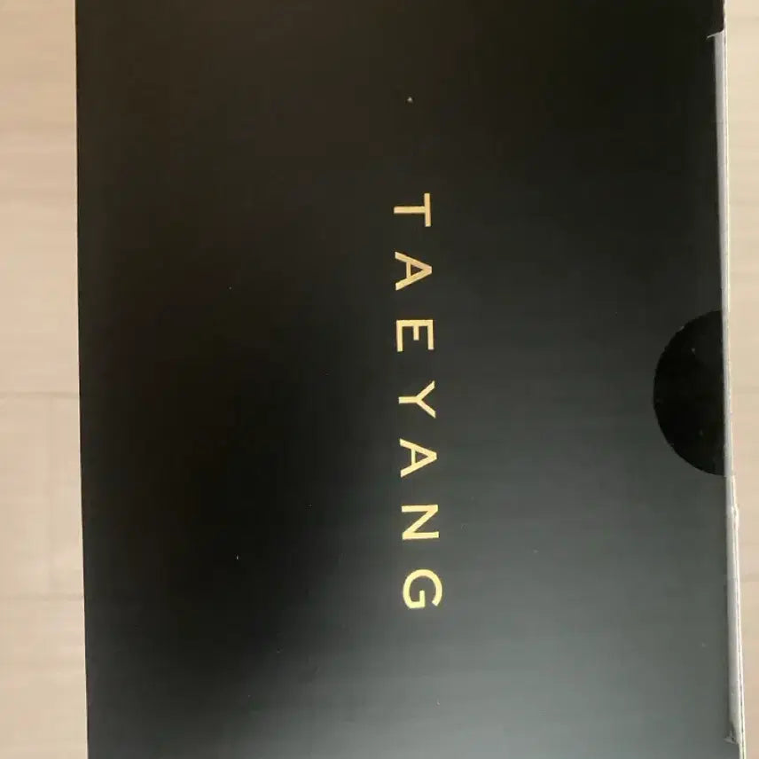 [BUNJANG] Taeyang Bong Sealed / 태양응원봉 미개봉
