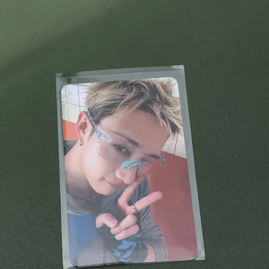 [BUNJANG] Stray Kids THIS IS GOING ON 1st Week Lucky Draw Bang Chan Photocard / 스트레이키즈 스키즈 디스앤댓 팝업 사웨 럭드 1주차 방찬 포카 straykids this&that pop-up bangchan poca