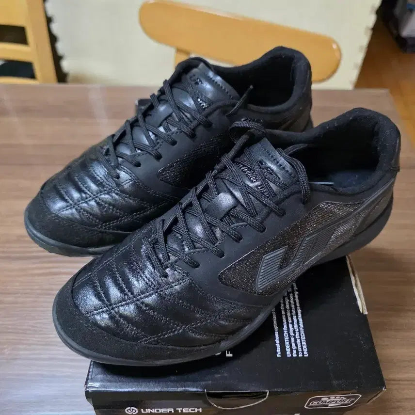 [BUNJANG] Undertaker Master Touch TF 255mm Football Boots / 언더테크 마스터터치 TF 255MM  터프화 풋살화 축구화