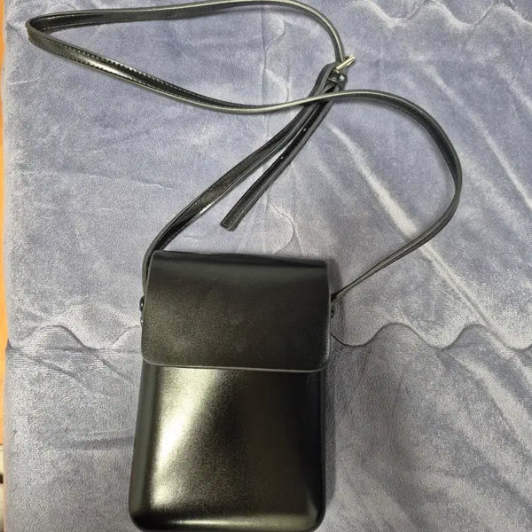 [BUNJANG] Black Mini Crossbody Bag / 데일리로 들기 좋은 블랙 미니 크로스백
