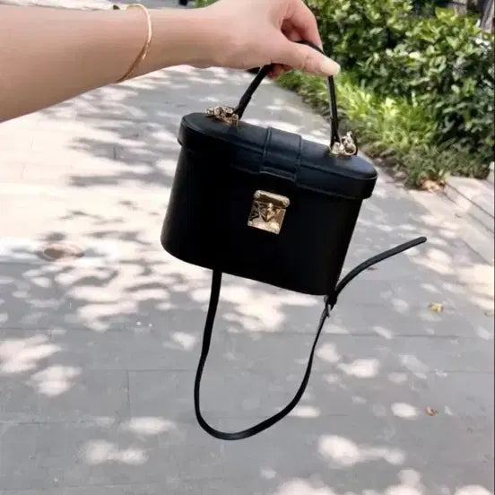 [BUNJANG] Black Mini Leather Crossbody Bag / 소가죽 미니 가방