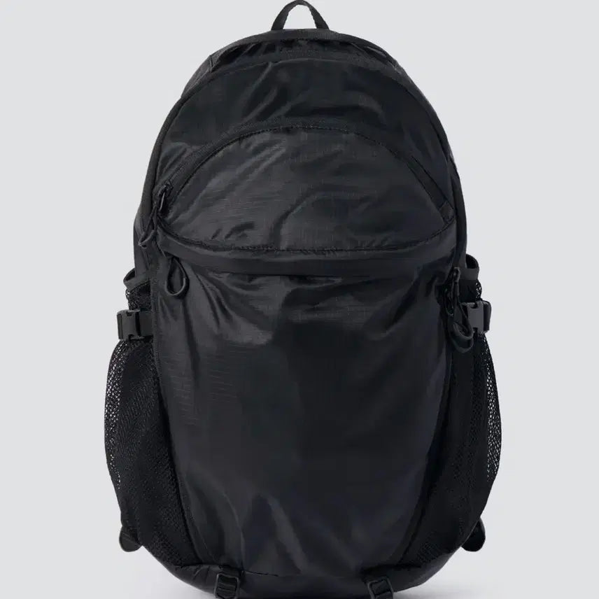 [BUNJANG] Musinsa Standard Ripstop Curved Pocket Hiking Backpack Black / 무신사 스탠다드 립스탑 커브드 포켓 하이킹 백팩 [블랙]