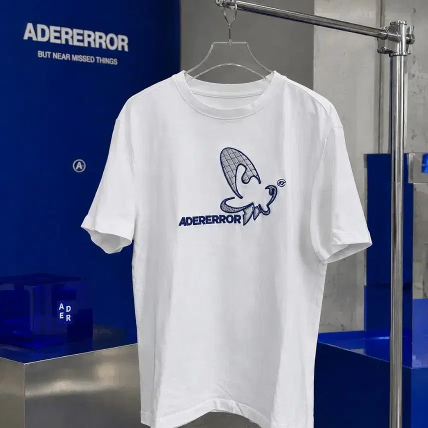 [BUNJANG] ADERERROR Butterfly Logo T-Shirt White A1 / [A1] 아더에러 2023 SS 버터플라이 로고 반팔 티셔츠