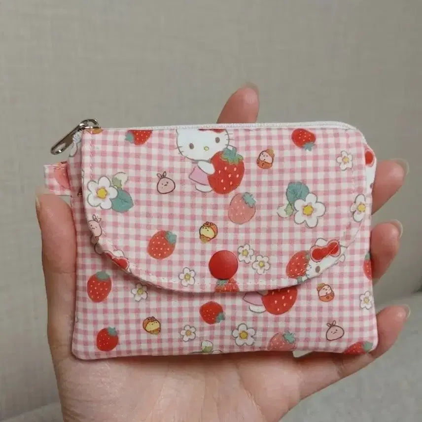 [BUNJANG] Strawberry Kitty Check Two-Way Wallet / 체크딸기 키티. 투웨이 지갑(16,000원->14,400원 할인중)