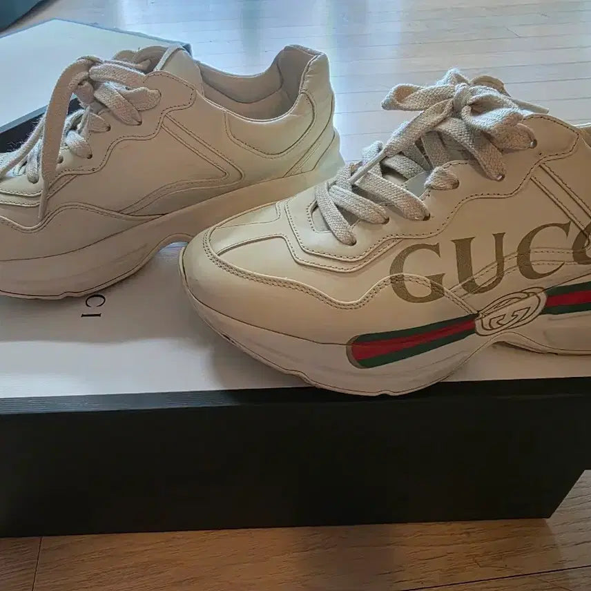 [BUNJANG] Gucci Rhyton Ivory Sneakers / 구찌 롸이톤 아이보리 245
