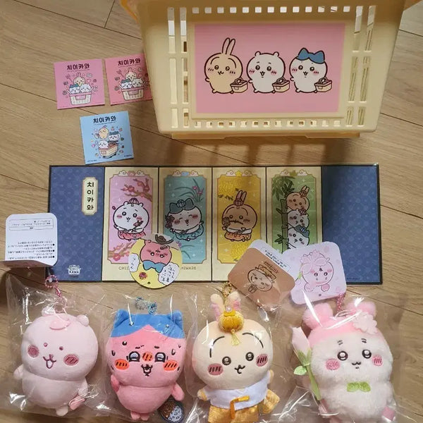 [BUNJANG] Chiikawa Usagi, Kani, Hachi, & Dan-gom Plush Bundle (Sealed) / 치이카와 한복우사기, 벚꽃카니, 매운카레하치, 벚꽃담곰 마코인형 일괄