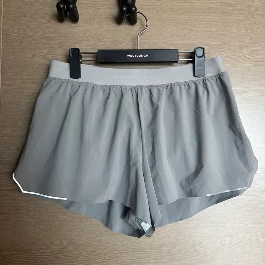 [BUNJANG] Lululemon Fast & Free 3" Split Shorts / [L]룰루레몬 패스트앤프리 3인치 스플릿 쇼츠
