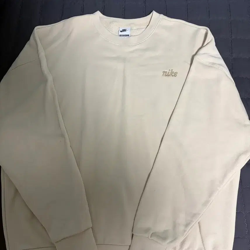 [BUNJANG] Nike Club Men's Oversized Crew Sweatshirt (L) / [미착용/새상품] 나이키 클럽 남성 오버사이즈 크루 맨투맨 (L)