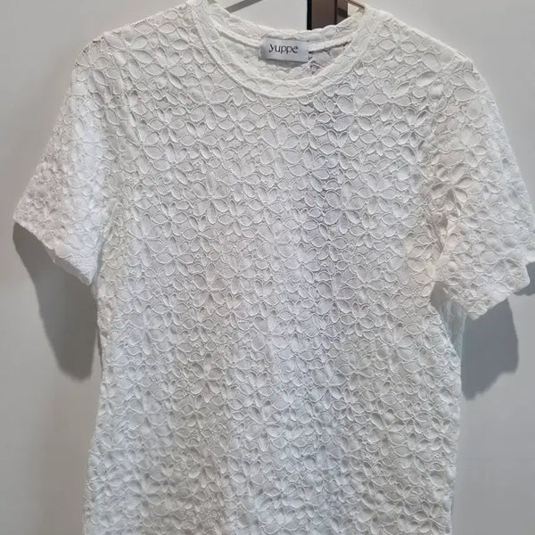 [BUNJANG] Yeppe Flower Spandex T-Shirt Free Size / 엽페 플라워 스판 티셔츠 프리사이즈