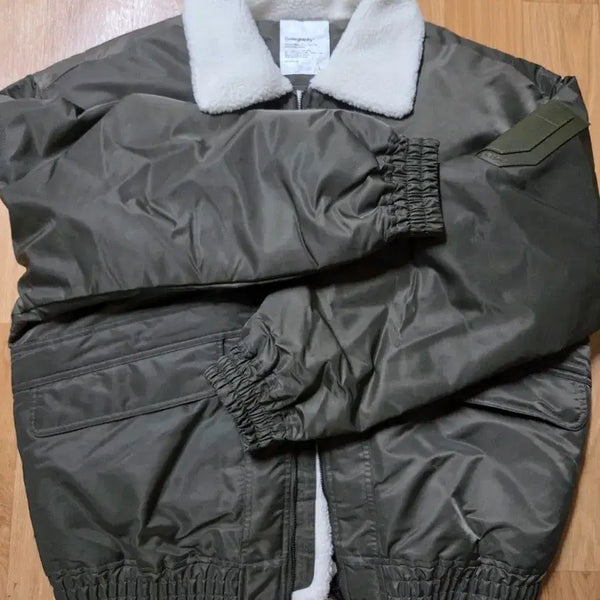 [BUNJANG] Code Graphy MA-1 Flight Jumper Khaki L / 코드그라피 MA-1 항공 점퍼 카키 L