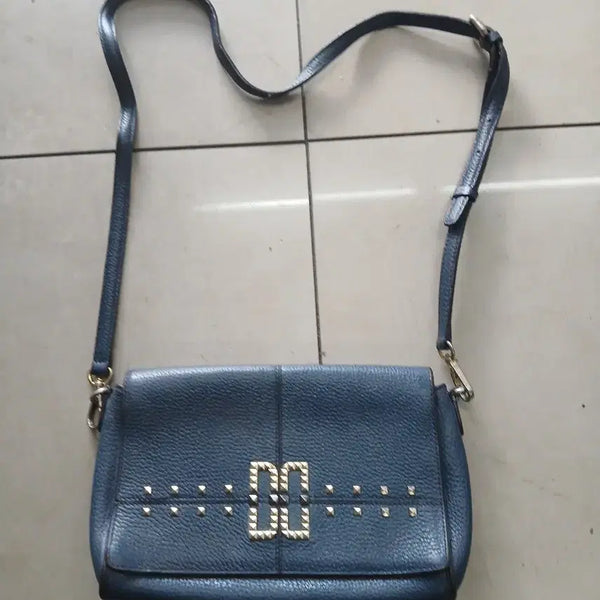 [BUNJANG] Daks Leather Shoulder Bag with Blue Studs / 가죽 숄더백 블루 스터드 장식