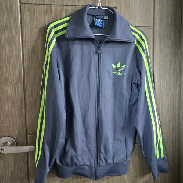 [BUNJANG] Adidas Track Top Navy with Fluorescent Lines / 아디다스 트랙탑 네이비 형광 라인