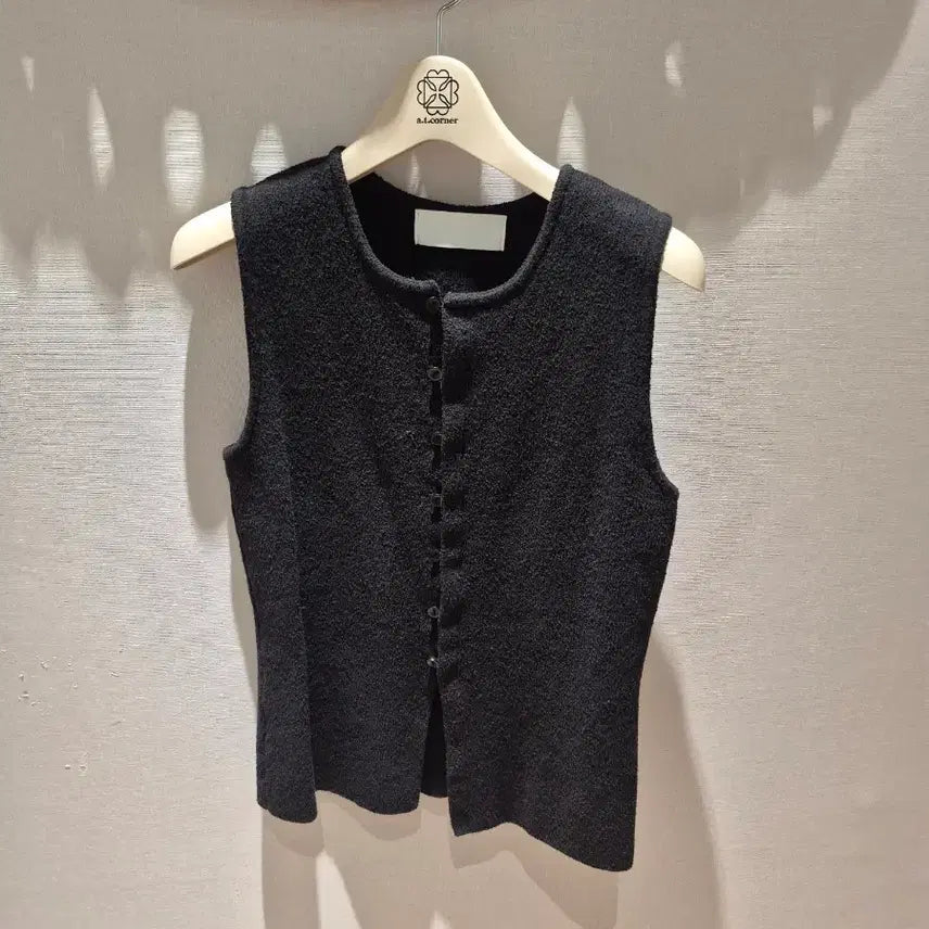 [BUNJANG] Vasil Black Vest Knit Vest / 바실 vasil 블랙 베스트 니트 조끼