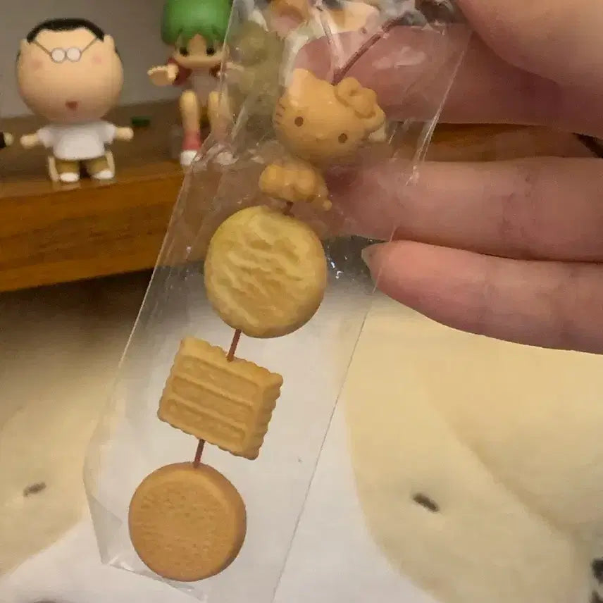 [BUNJANG] Sanrio Classic Kitty Cookie Keychain Strap / 고전 키티 쿠키 키링 스트랩 산리오