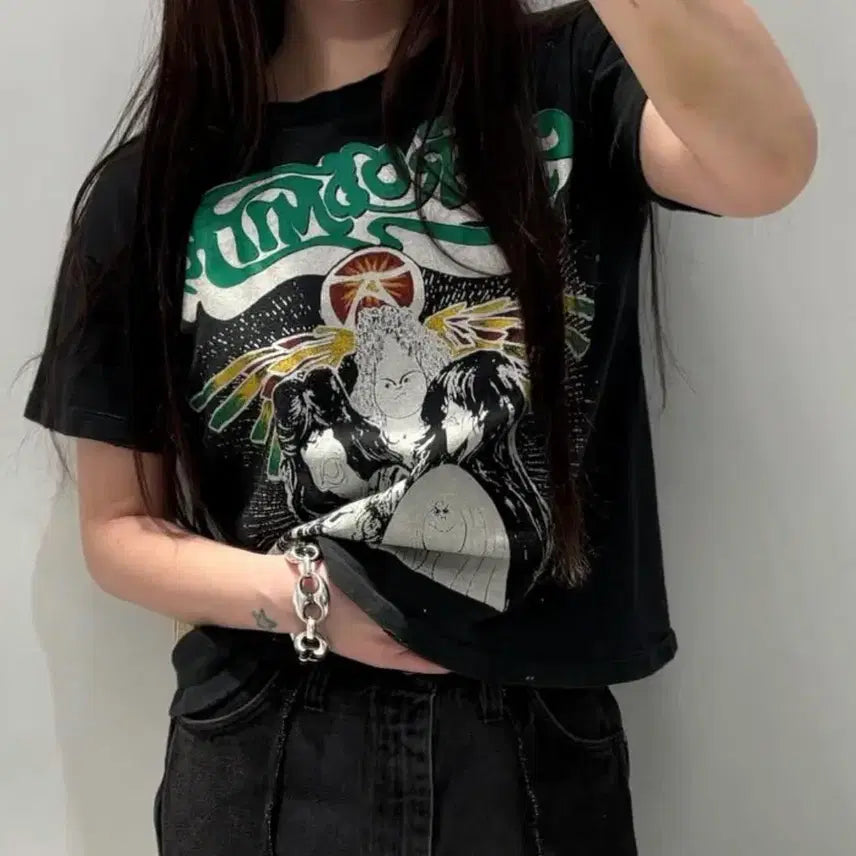 [BUNJANG] Madeworn Cropped Short Sleeve T-Shirt / Madeworn 메이드원 크롭 숏 반팔 티셔츠