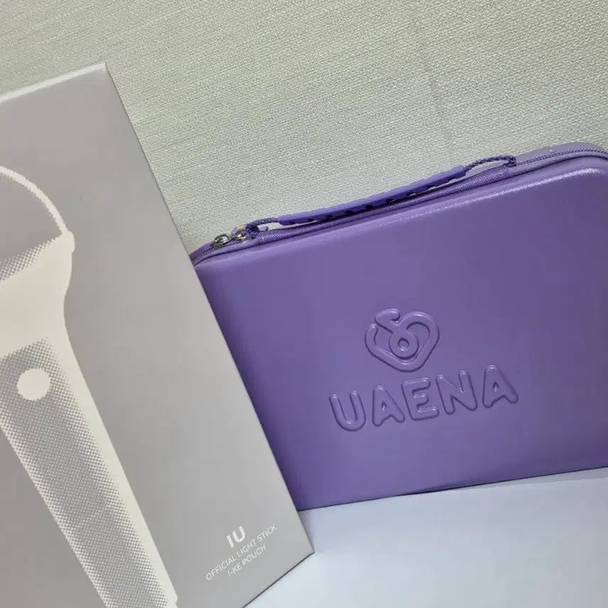 [BUNJANG] IU Lightstick Pouch / 아이유 응원봉 파우치