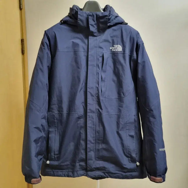 [BUNJANG] The North Face Gore-Tex Windbreaker & Goose Down Lightweight Padded Jacket Set (L) / 노스페이스 고어텍스 바람막이 거위털 경량패딩 세트 L