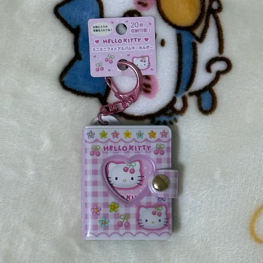 [BUNJANG] Hello Kitty Mini Photo Album Keychain / 헬로키티 미니 포토 앨범 키홀더