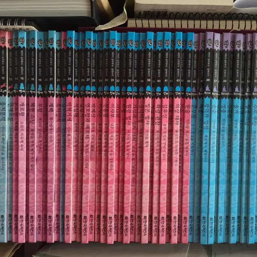 [BUNJANG] Children's Samguk Yusa and Samguk Sagi Complete Set (70 Volumes) / 어린이 삼국유사, 삼국 사기 70권