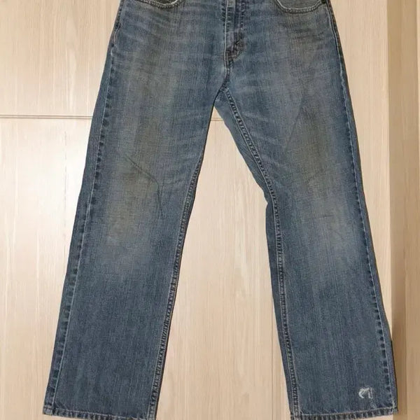 [BUNJANG] Levi's 559 Relaxed Fit Straight Jeans Size 32/30 / 리바이스 559 32/30