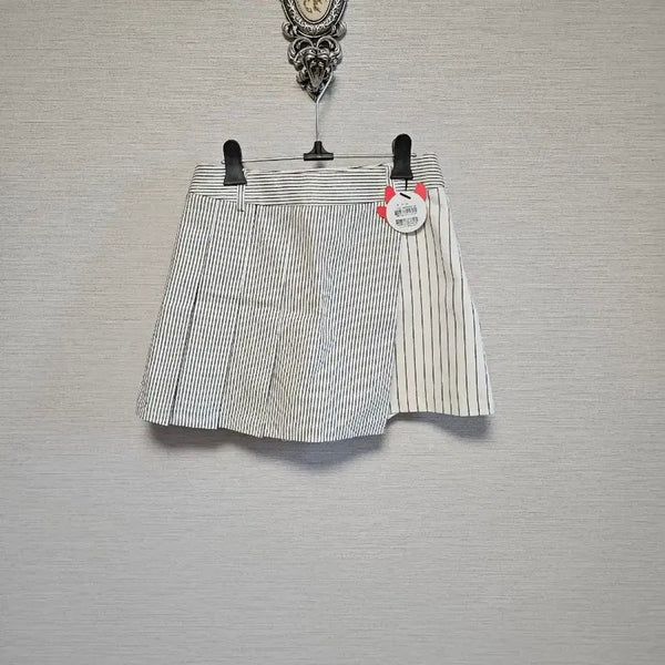 [BUNJANG] WAAC Women's Wrap Shorts Golf Pants / 새상품)[WAAC] 왁 여성 여성 랩 쇼츠   골프 반바지