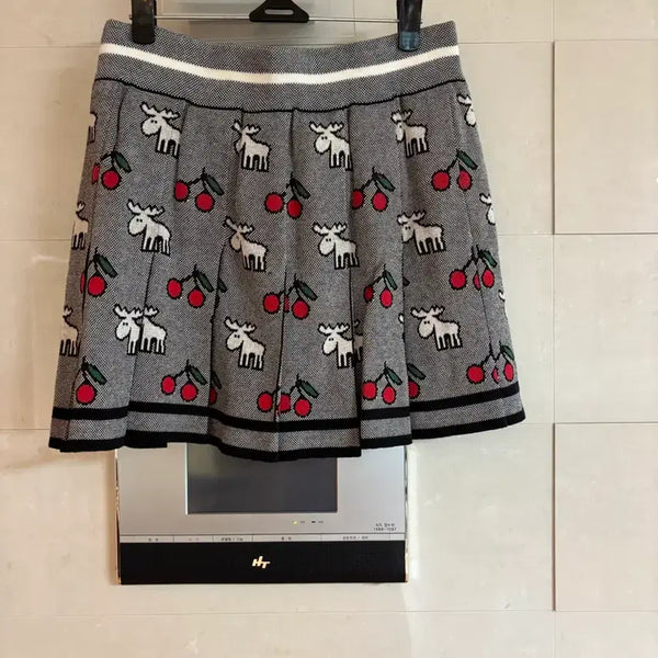 [BUNJANG] W.Angle Knit Golf Skirt / 골프복 골프의류 와이드앵글 니트 골프치마 스커트 90
